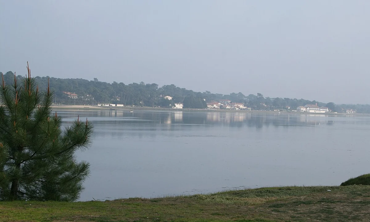Vue du lac marin d’Hossegor