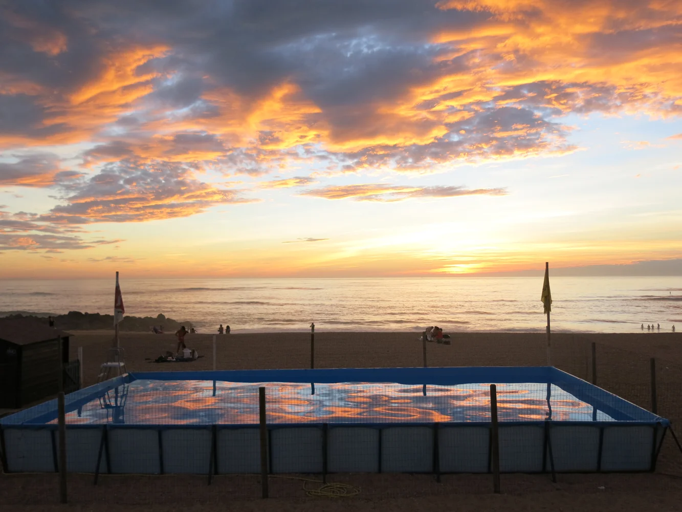 Coucher de soleil sur le littoral de Capbreton, illustration de l’environnement de la plage Centrale.